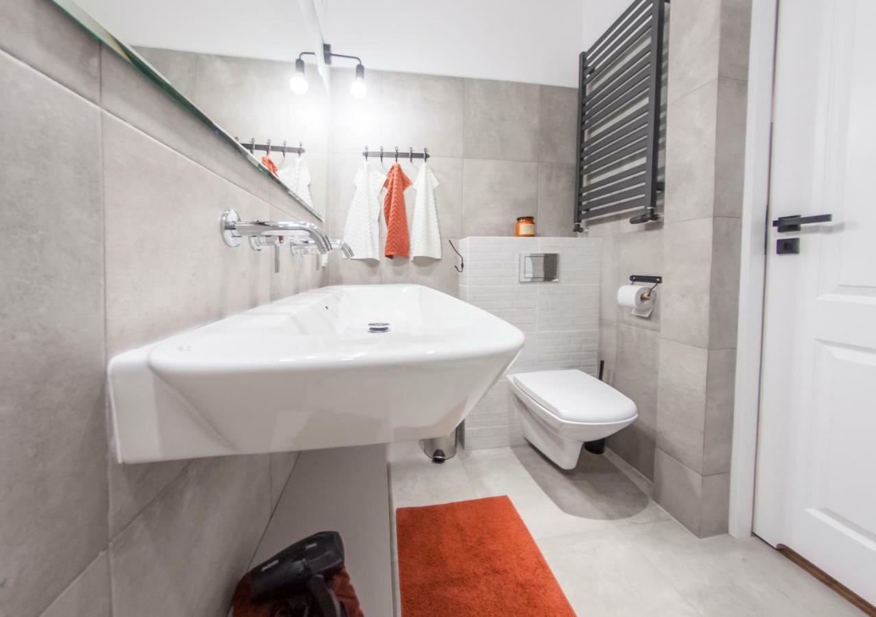Family Luxury Comfort Old Town Apartament, 1-8, 2 Sypialnie I Salon, Parking W Cenie Gdansk Luaran gambar
